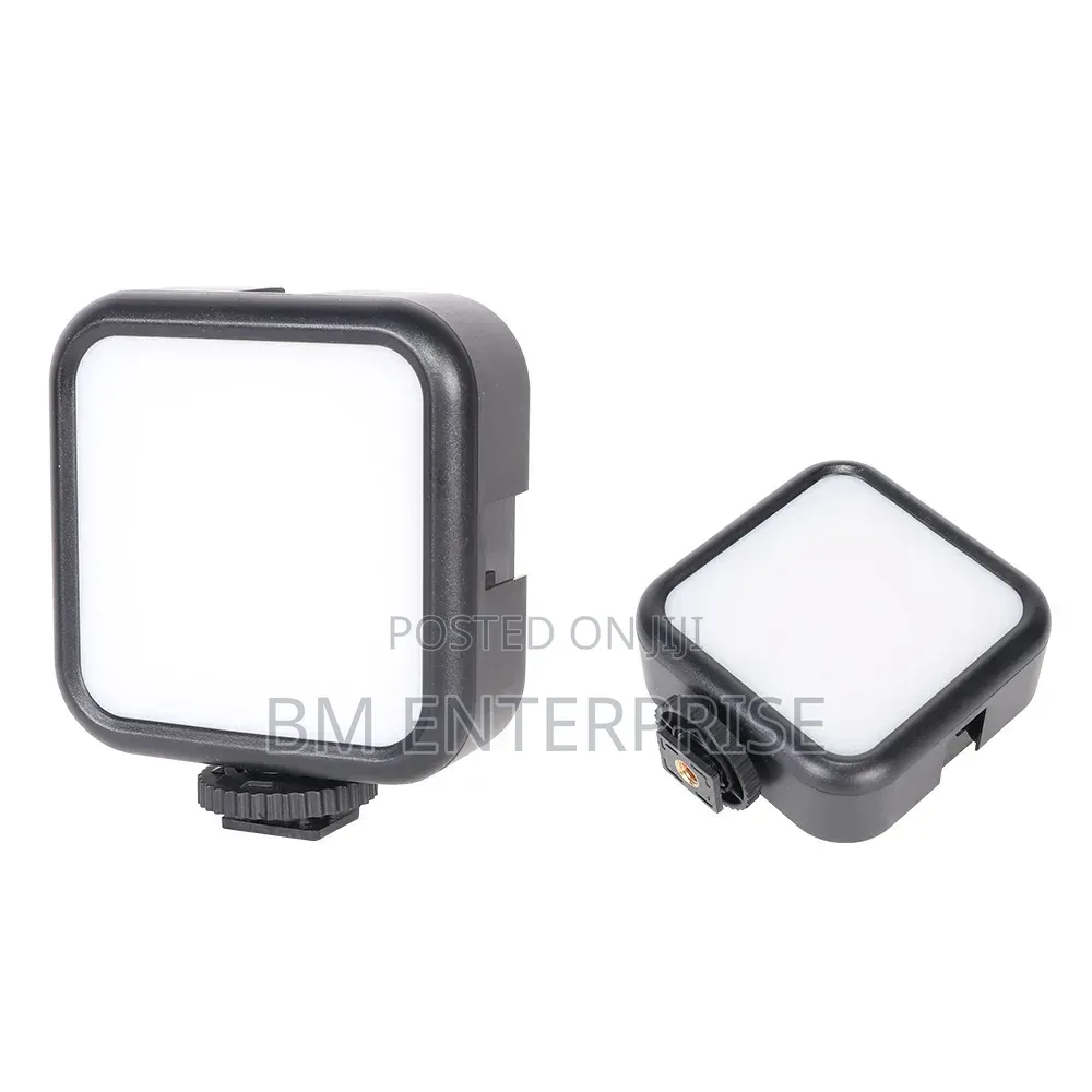 Brand New WL-R1 Clip Light With Multiple Colors