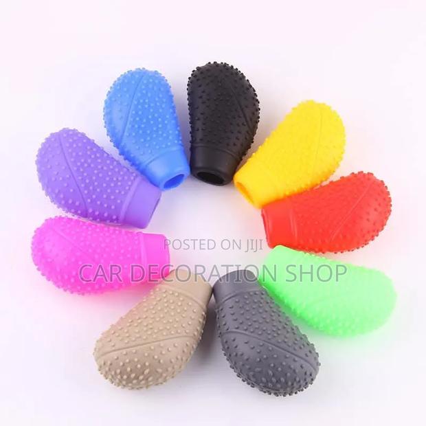 Universal Flexible,soft, Antislip Silicone Car Shift Knob Covers