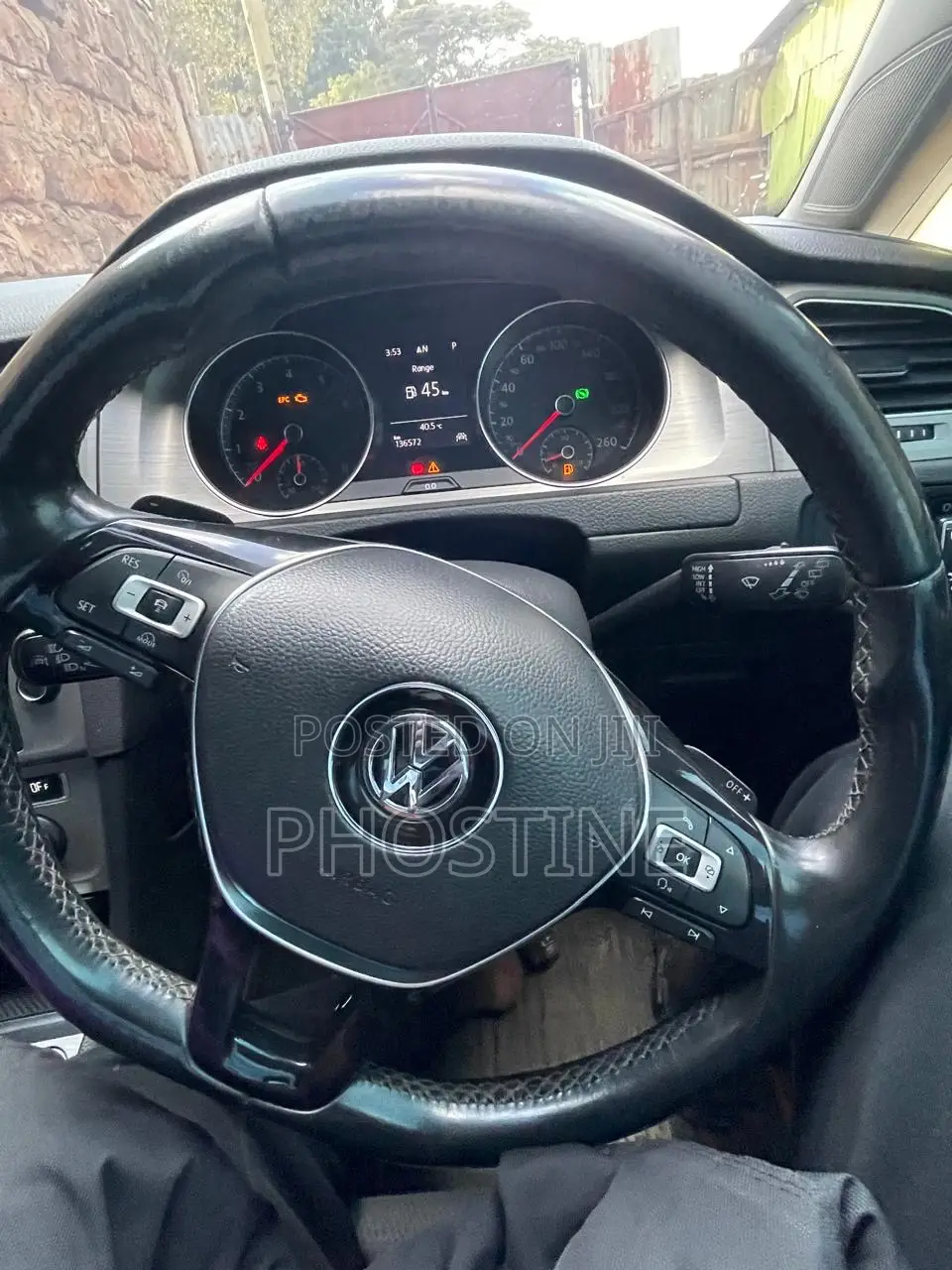 Volkswagen Golf 2017 Gray