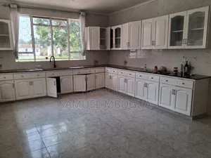 5bdrm House in Karen for rent