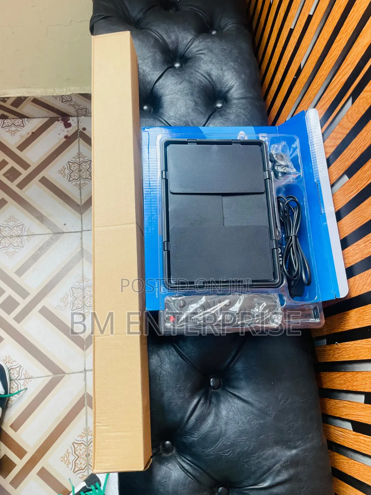 High Quality LED Panel Light With 2.1Metres Tripod