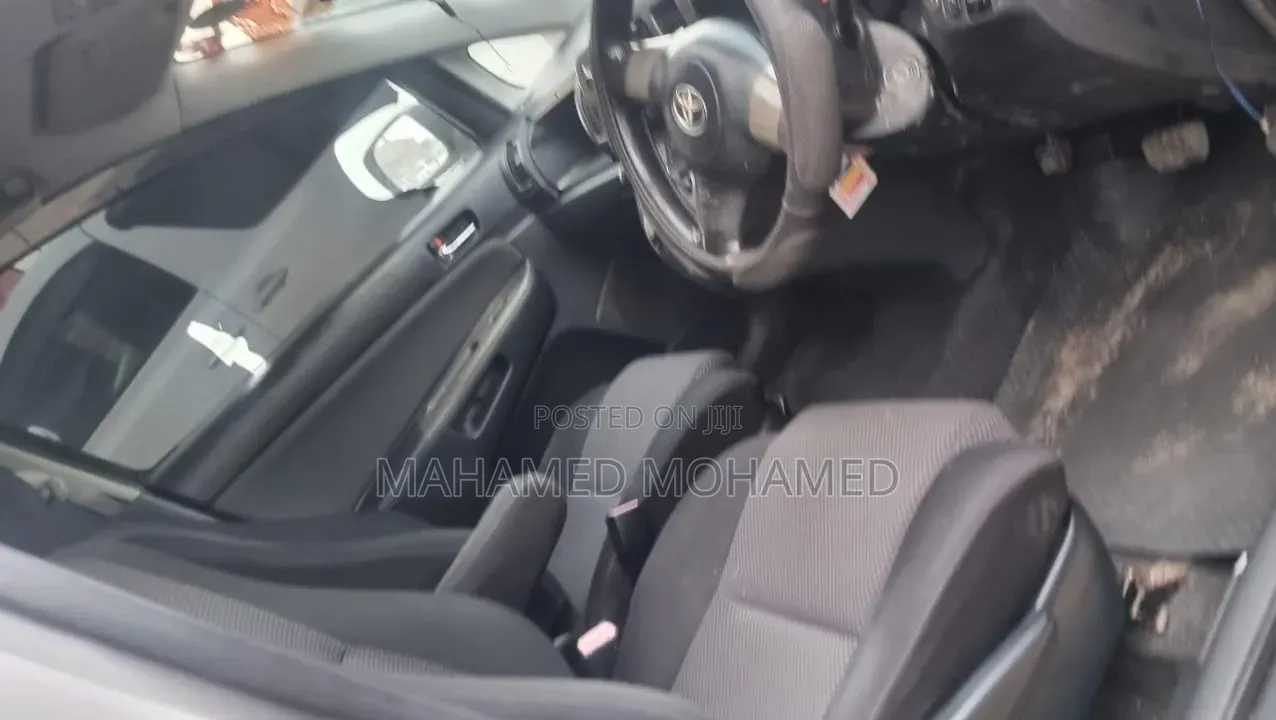 Toyota Wish 2006 Gray