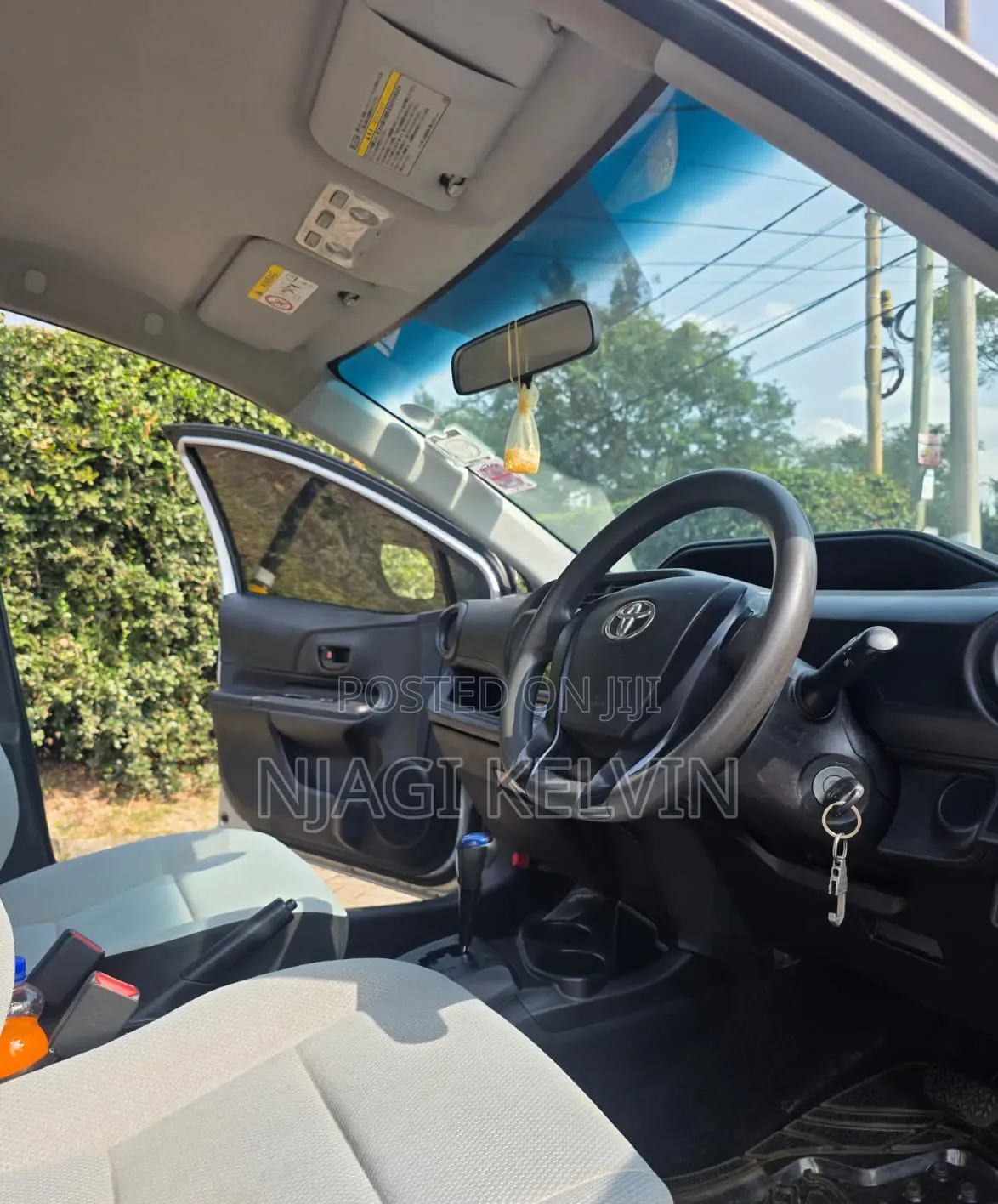 Toyota Aqua 2015 Silver