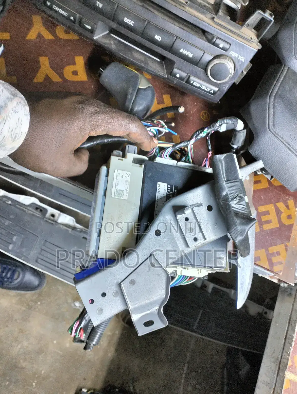 Inner Fusebox for Prado J150