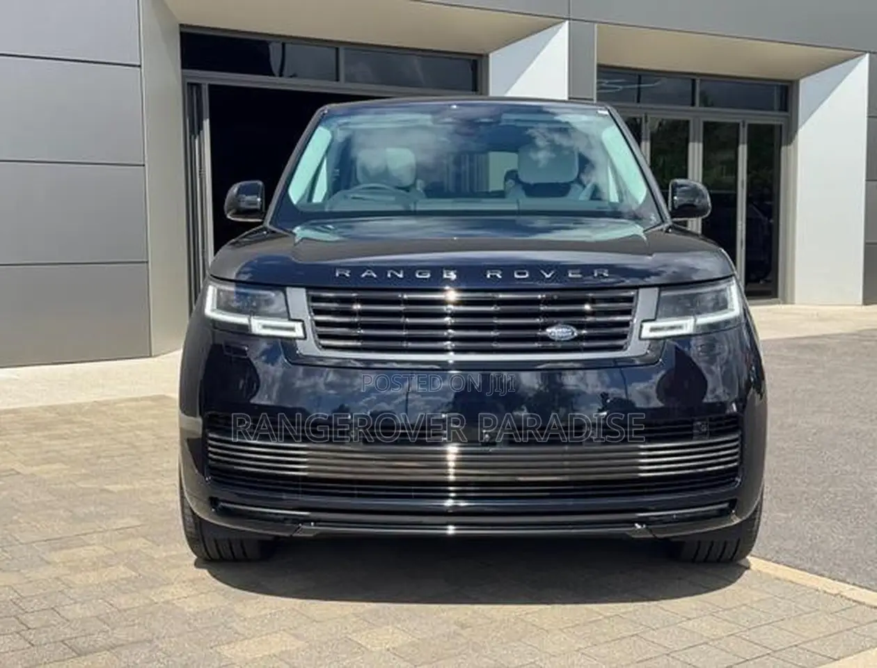 New Land Rover Range Rover P615 SV Black SWB 2026 Blue