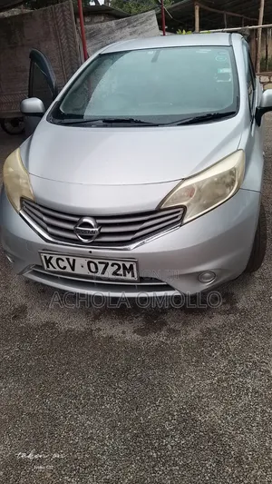 Nissan Note 2013 Silver