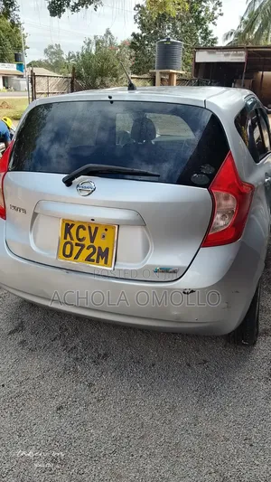 Nissan Note 2013 Silver
