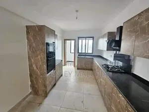 3bdrm Apartment in Rhapta Side Area for rent