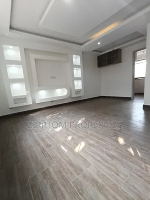 3bdrm Maisonette in Nairobi West, Madaraka for rent