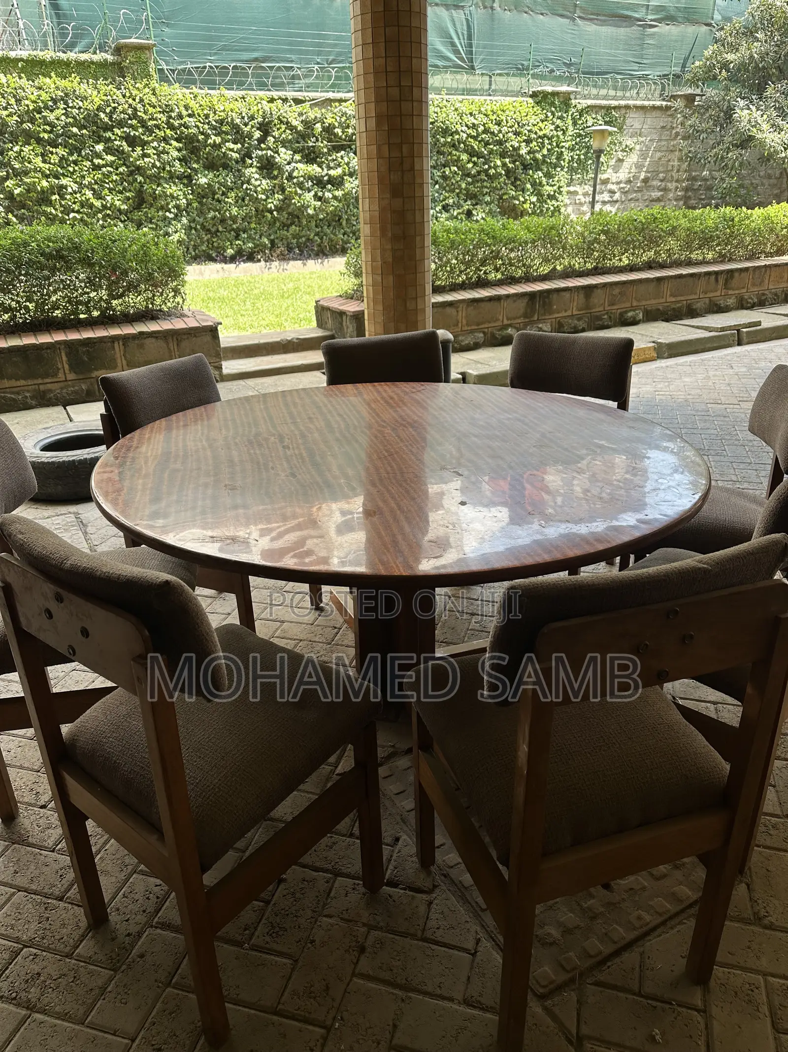 Executive 8 Sitter Wooden Dinning Table
