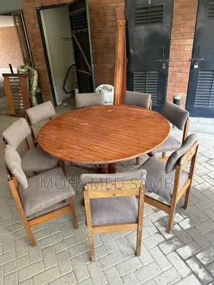 Executive 8 Sitter Wooden Dinning Table