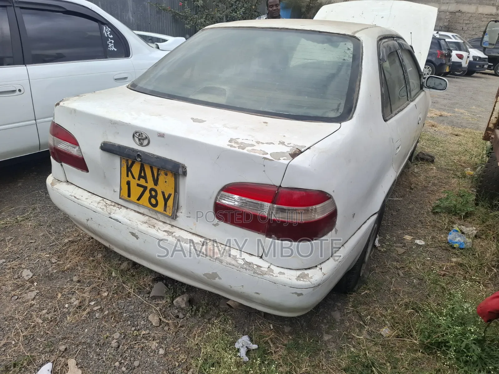 Toyota Corolla 1991 White