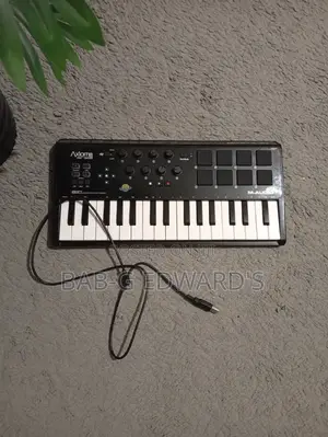 M-Audio Axiom AIR Mini 32