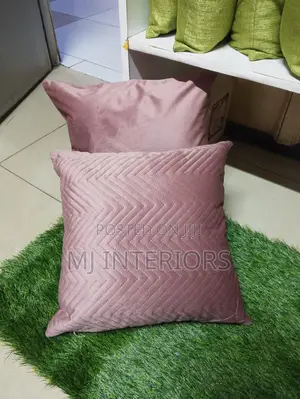 Modern Fluffy Throw Pillows and Cushion Covers for Sale