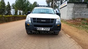 Isuzu Tougher 2012 White