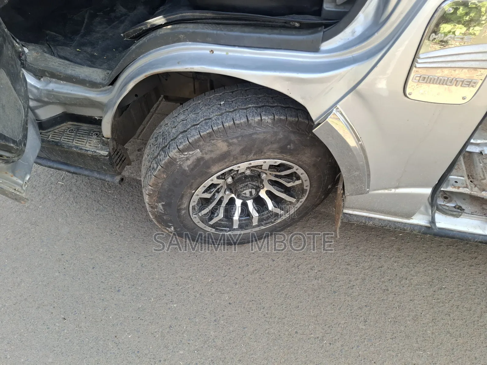 Toyota HiAce 2009 Silver