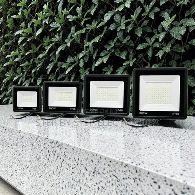 Corrosion-Resistant 200W,100W,50W,30W AC Electric LED Flood Light