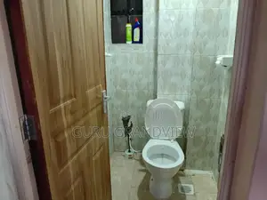 Kamakis Studio Behind Greenspot