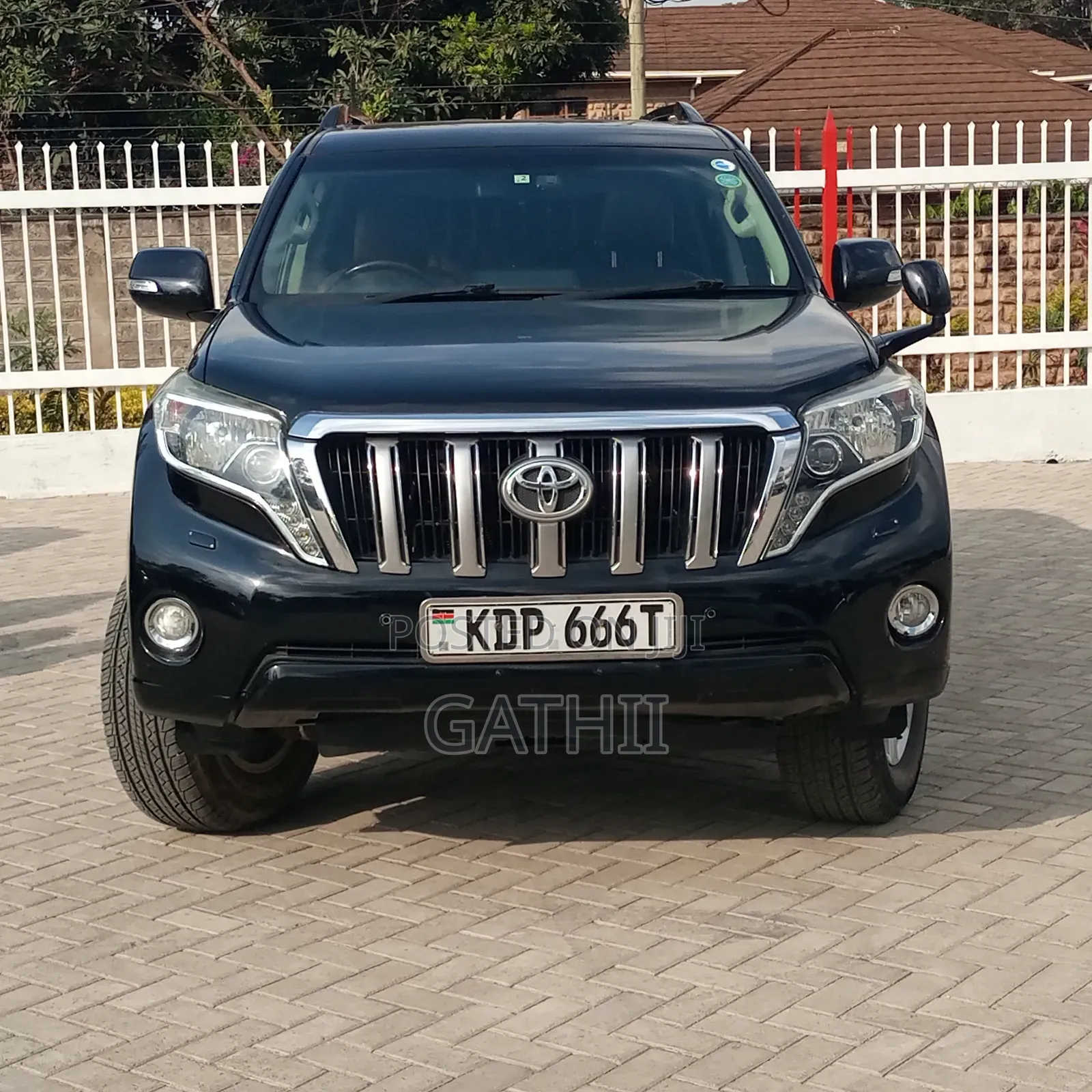 Toyota Land Cruiser Prado 2017 Black