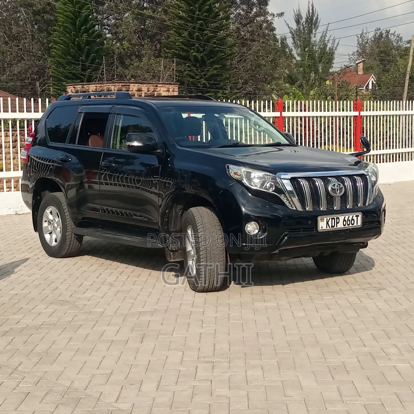 Toyota Land Cruiser Prado 2017 Black