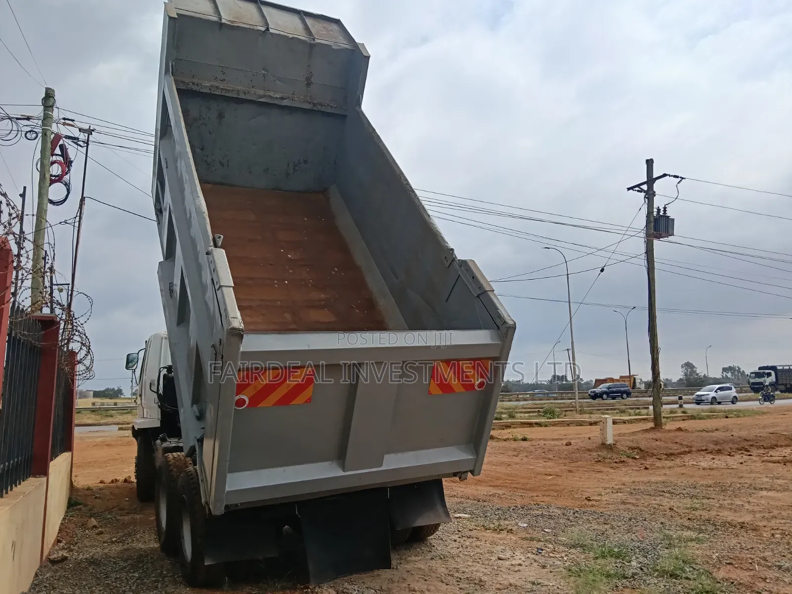 Mitsubishi Fn 627(mahewa) Double Diff Diff Lock Tipper Local 2015