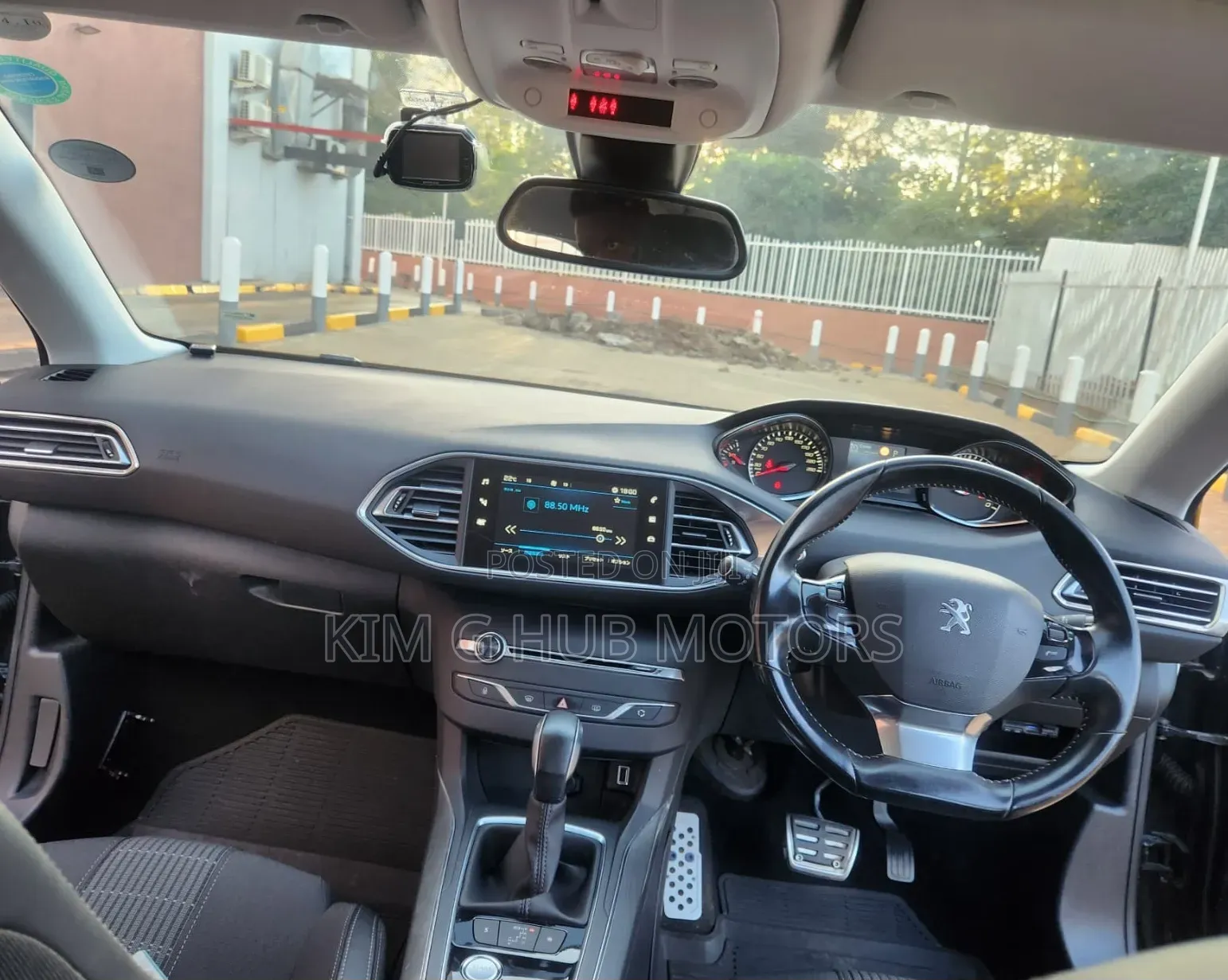 Peugeot 308 2018 Black