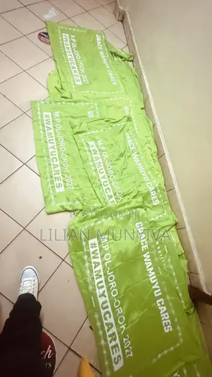 Green Branded Lesos
