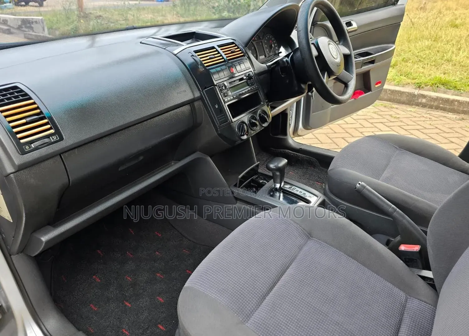Volkswagen Polo 2004 Silver