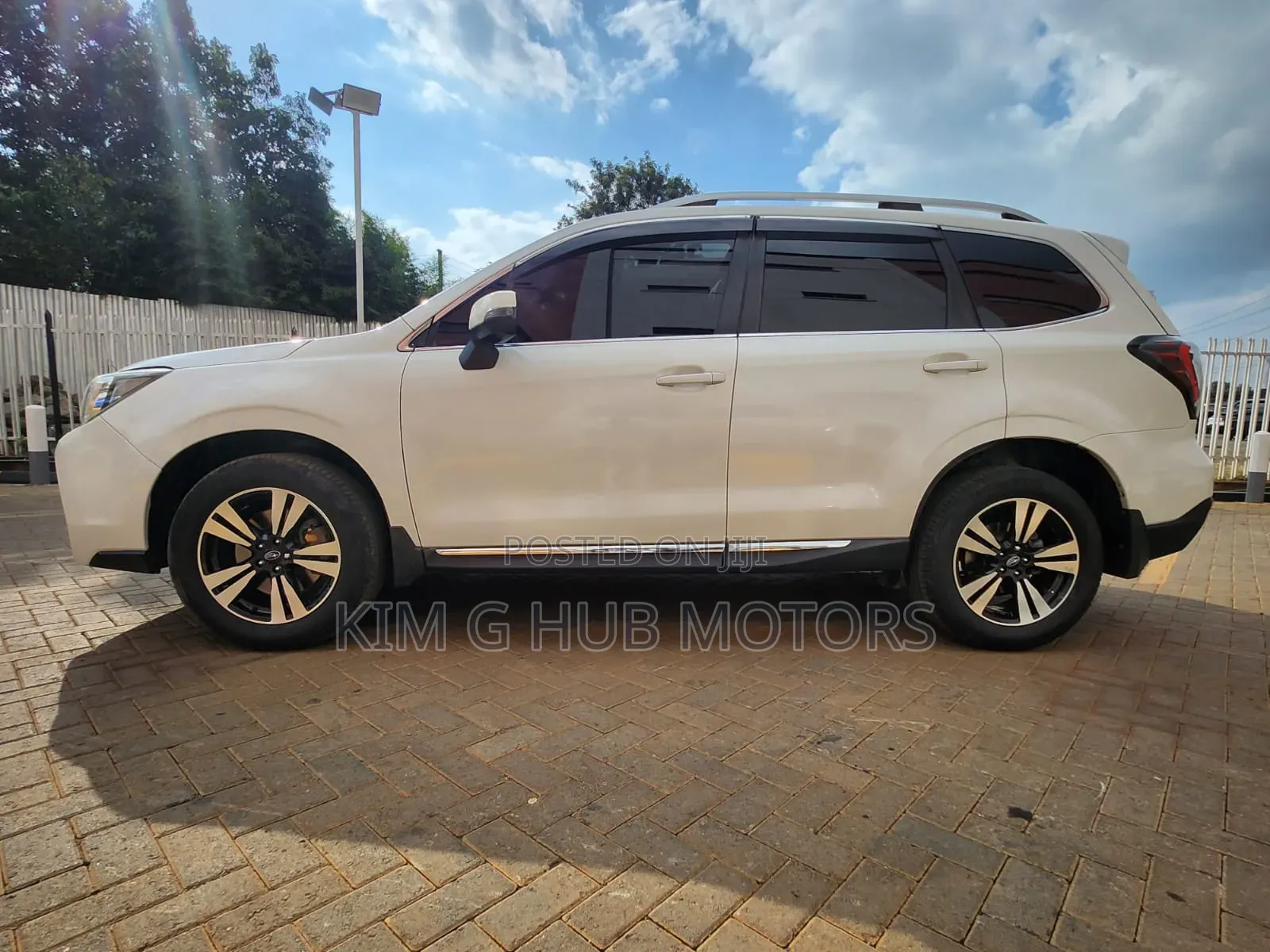 Subaru Forester 2017 Pearl