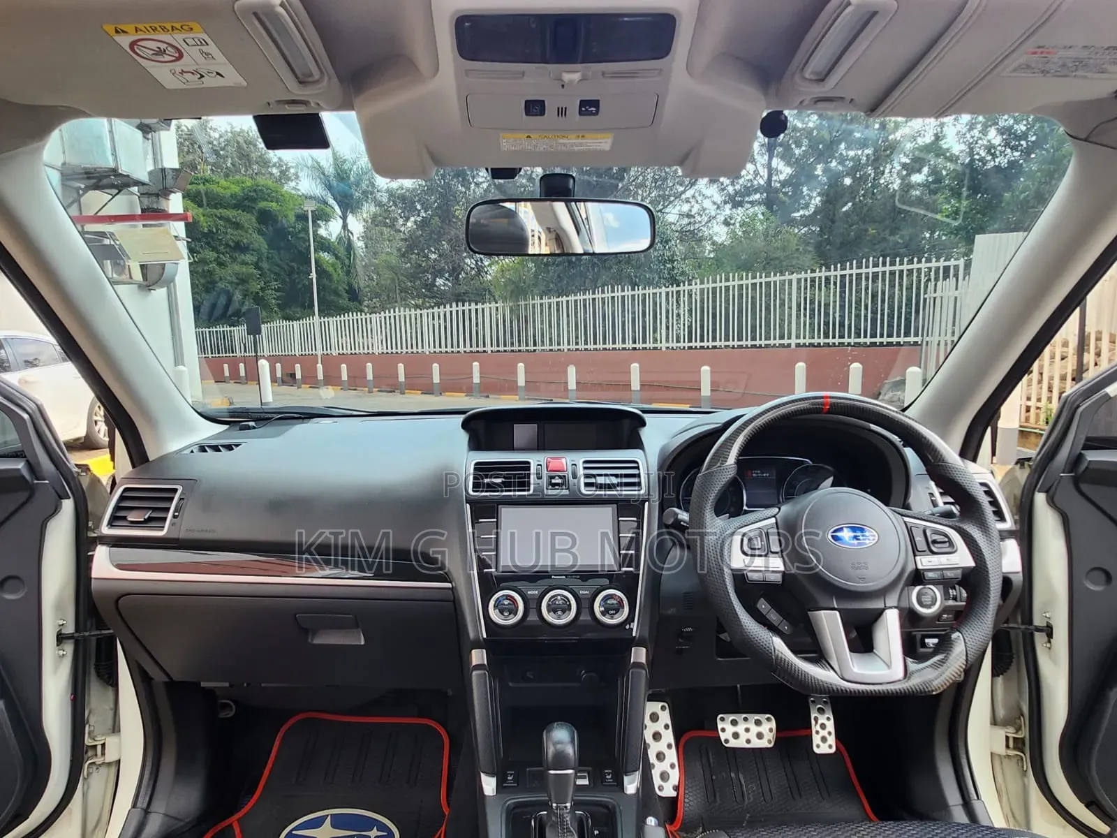 Subaru Forester 2017 Pearl