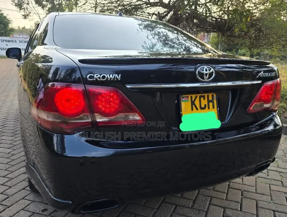 Toyota Crown 2009 Black