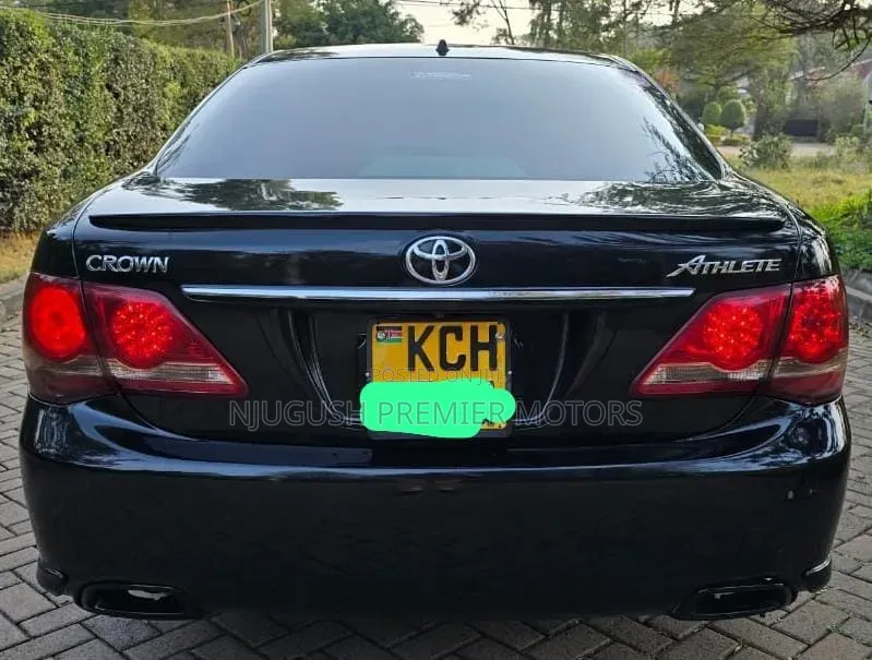 Toyota Crown 2009 Black