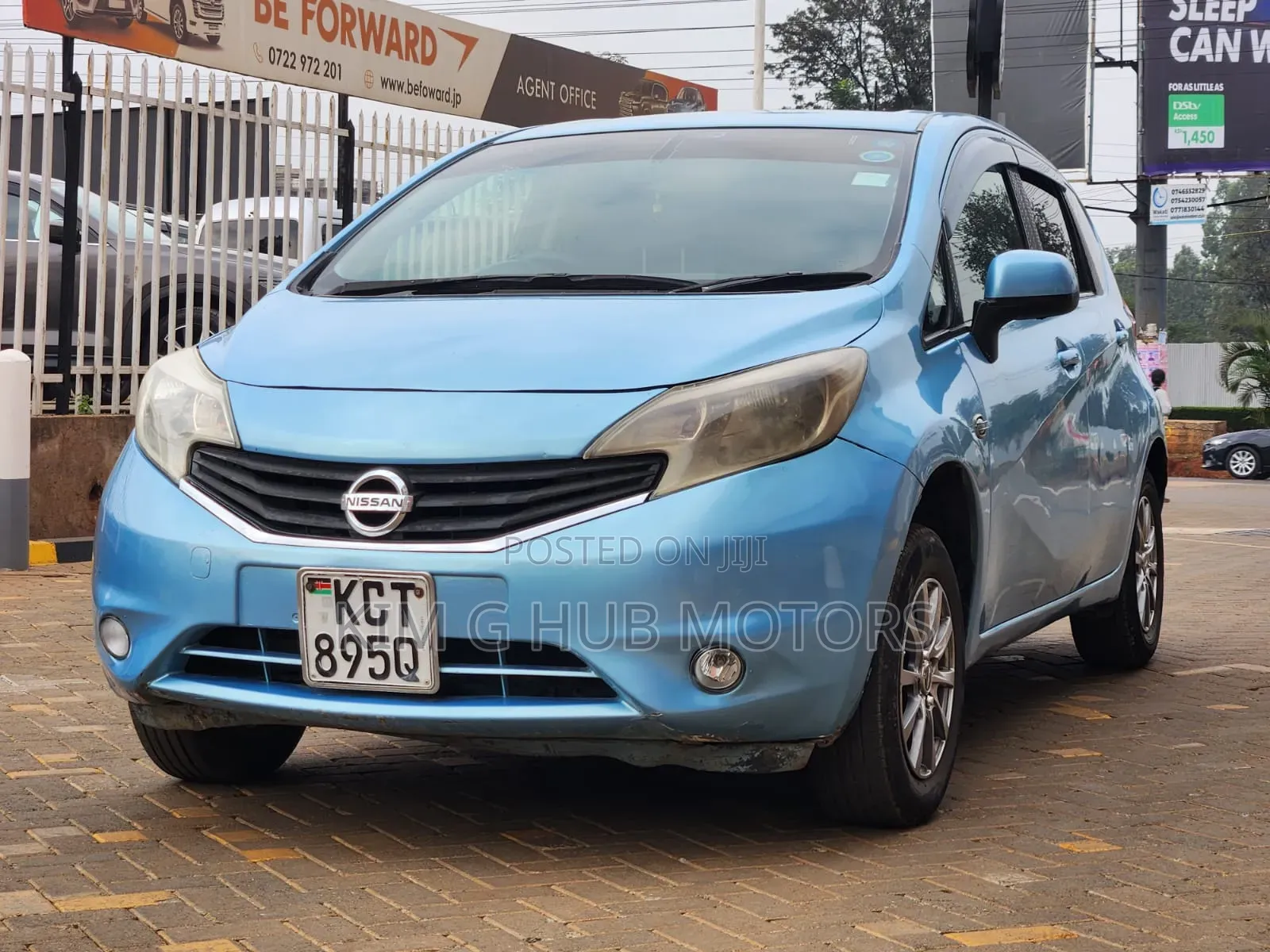 Nissan Note 2011 Blue