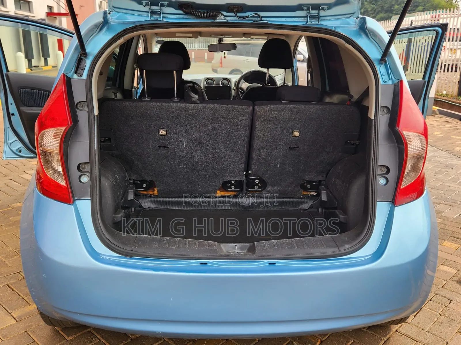 Nissan Note 2011 Blue