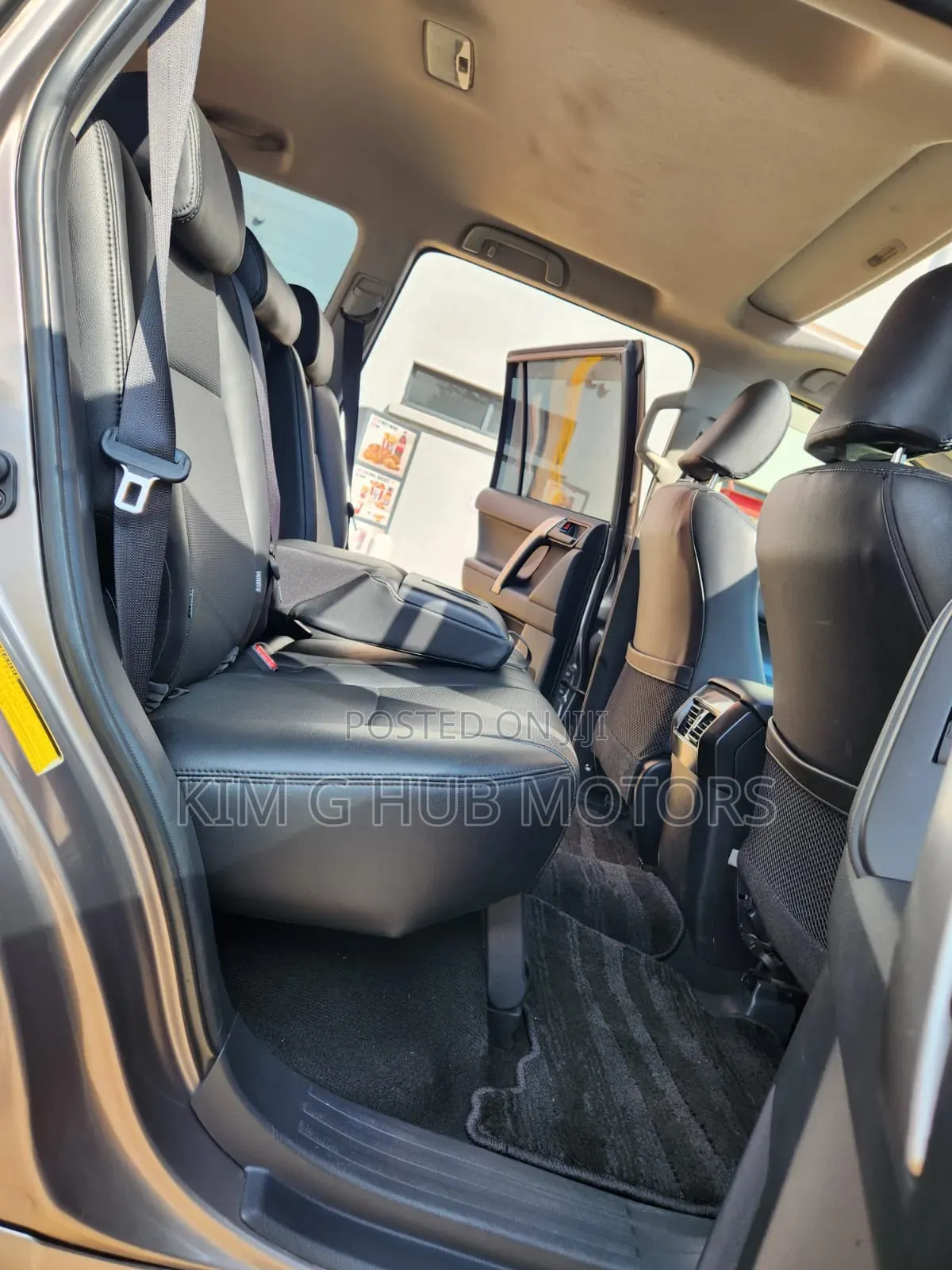 Toyota Land Cruiser Prado 2017 Ivory