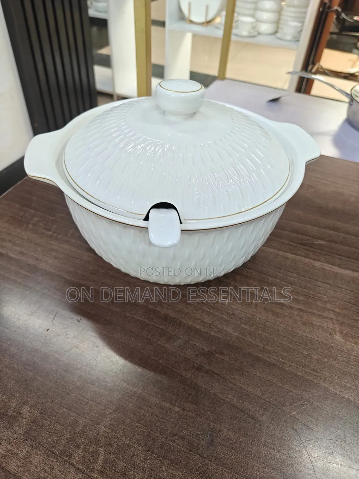 Ceramic Serving Bowl