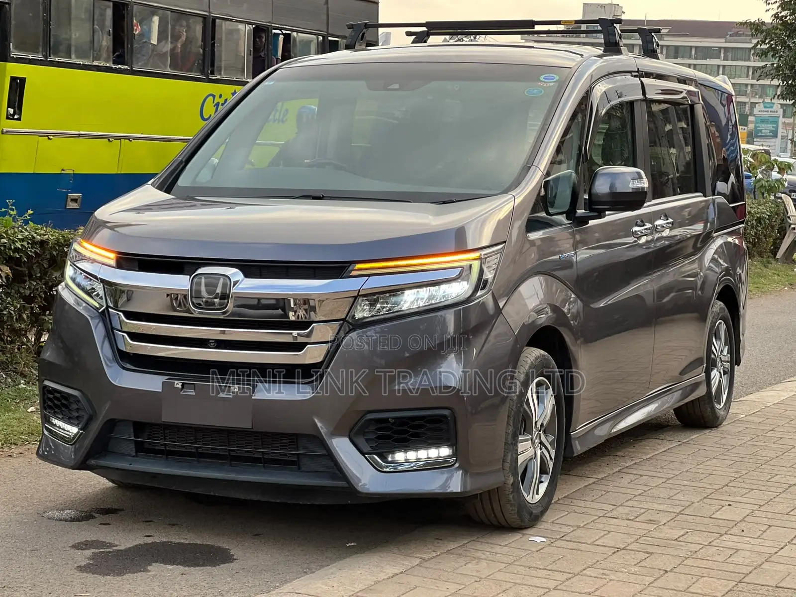 Honda Stepwgn 2019 Silver