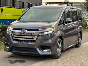 Honda Stepwgn 2019 Silver