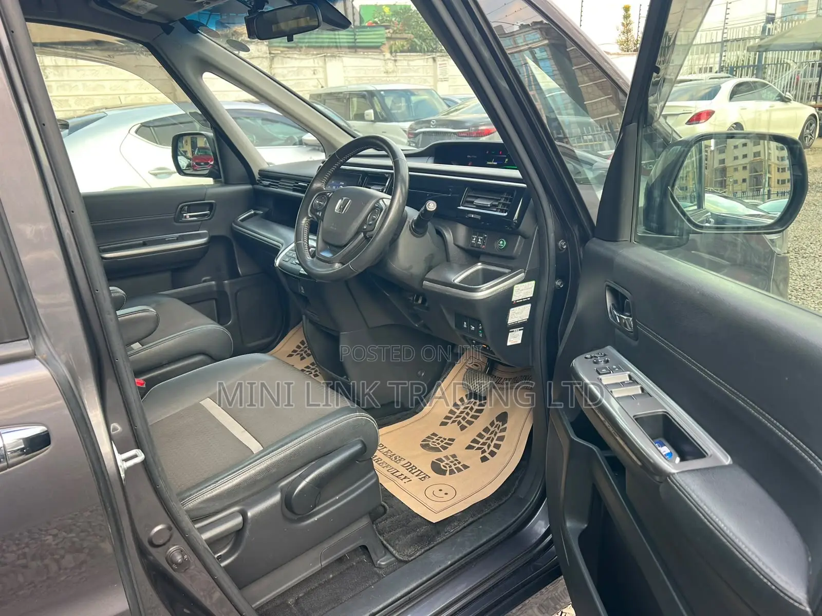 Honda Stepwgn 2019 Silver