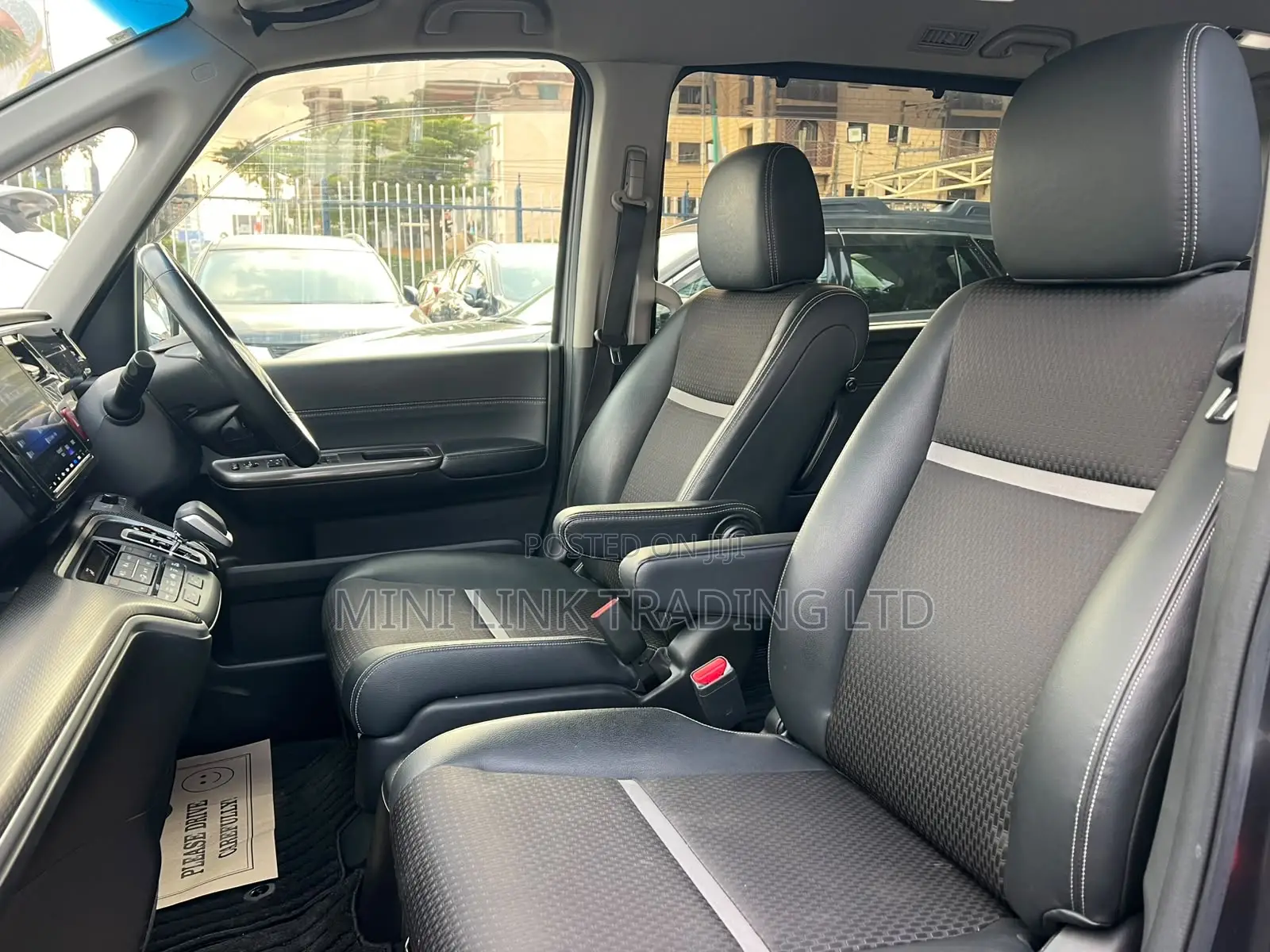 Honda Stepwgn 2019 Silver