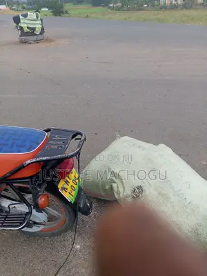 TVS HLX Plus ES 2020 Red