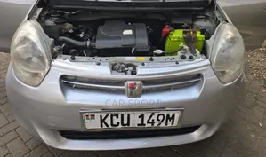 Toyota Passo 2011 Silver