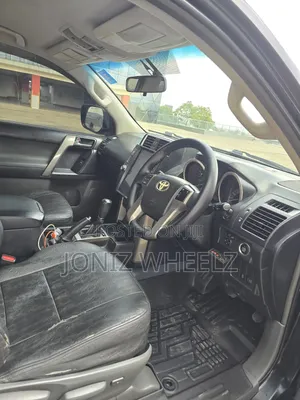 Toyota Land Cruiser Prado 2010 Black