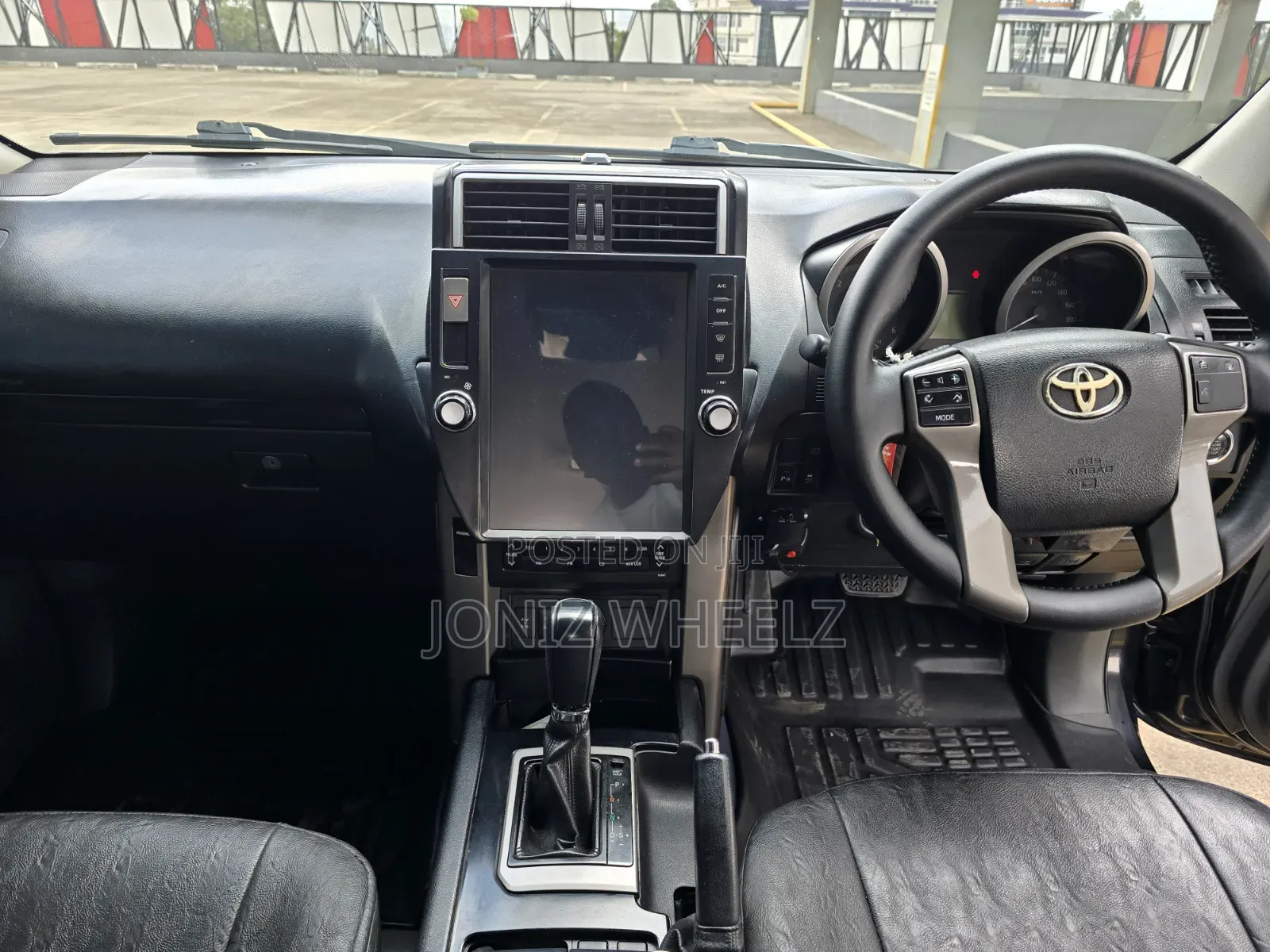 Toyota Land Cruiser Prado 2010 Black