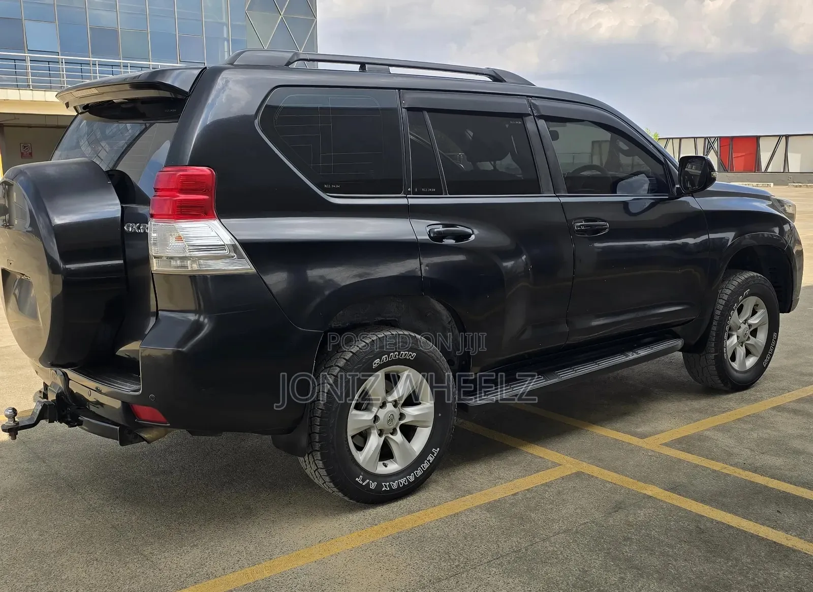 Toyota Land Cruiser Prado 2010 Black