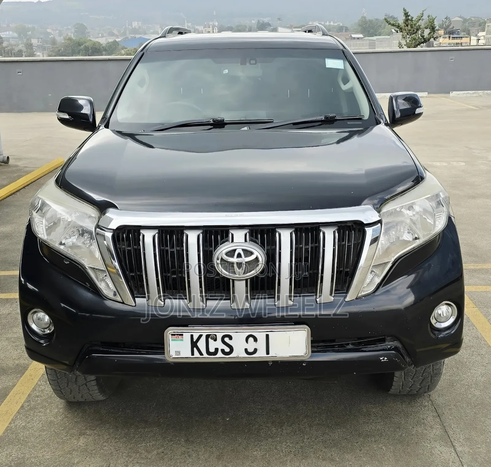Toyota Land Cruiser Prado 2010 Black