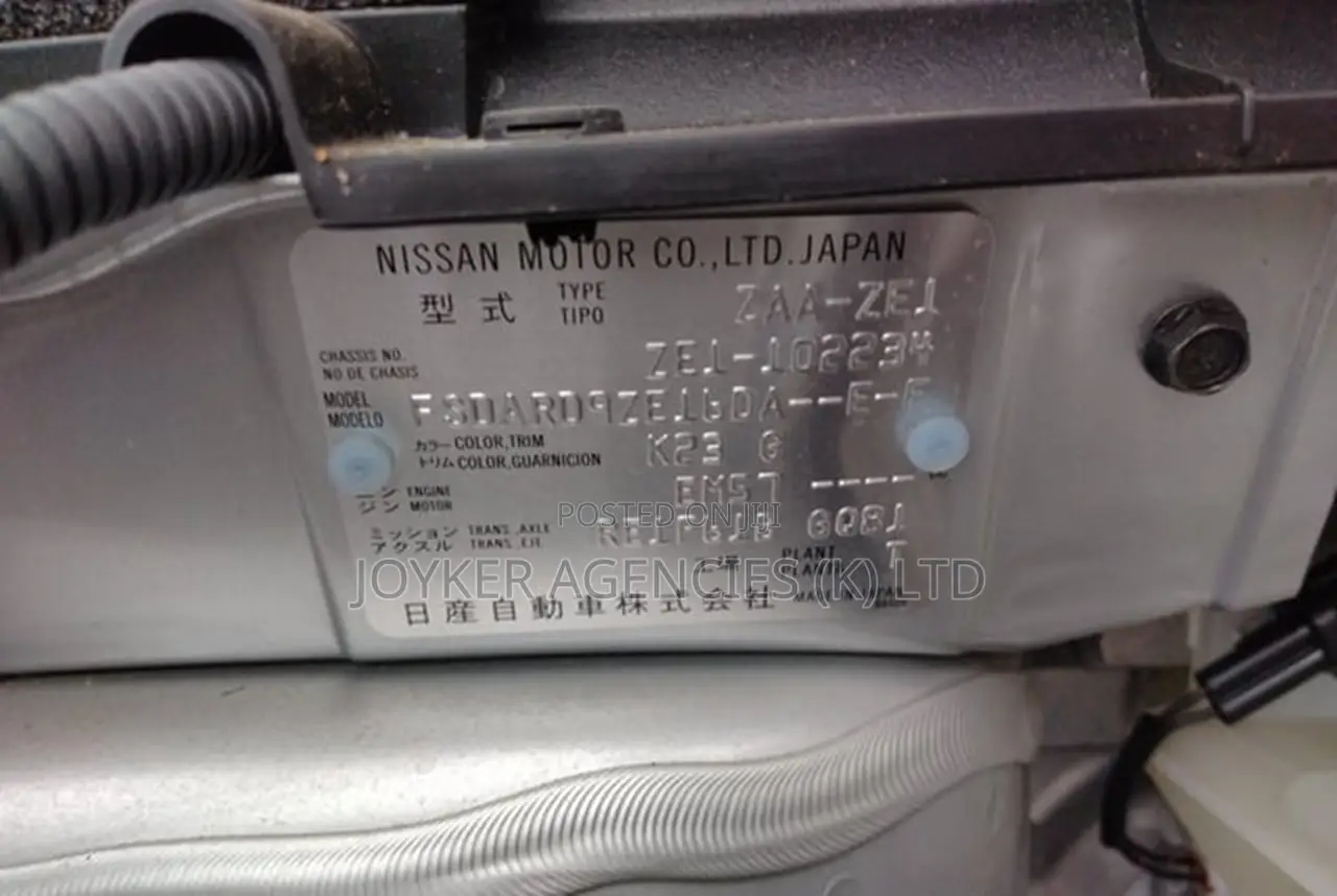 Nissan Leaf 2021 Silver