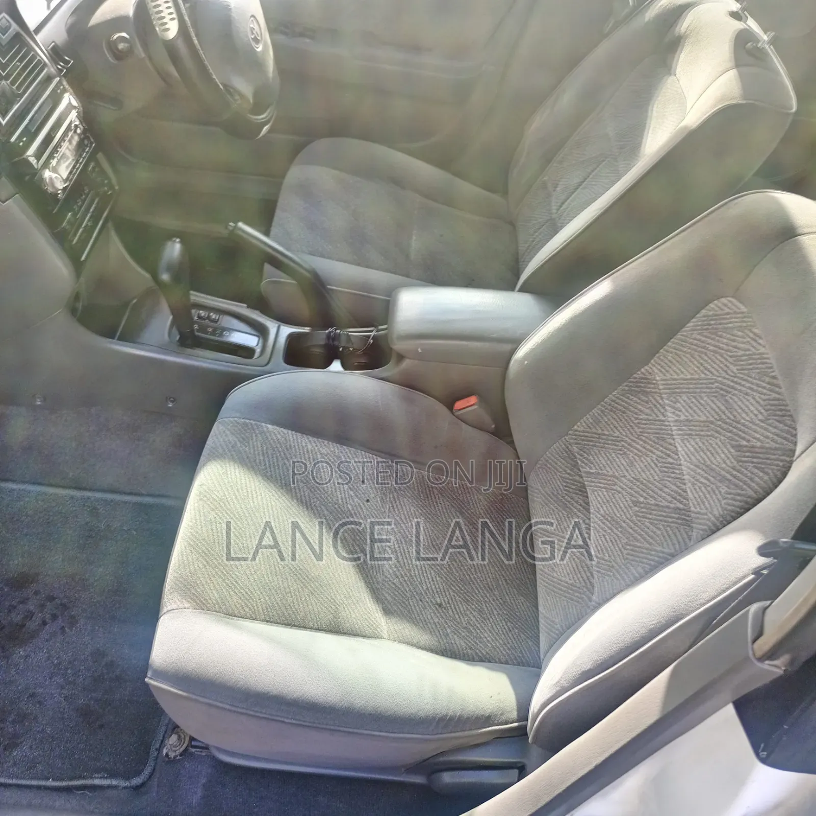 Toyota Corona Premio 2000 White