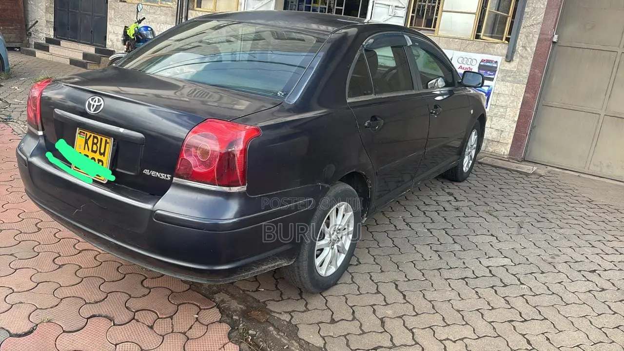 Toyota Avensis 2006 Black