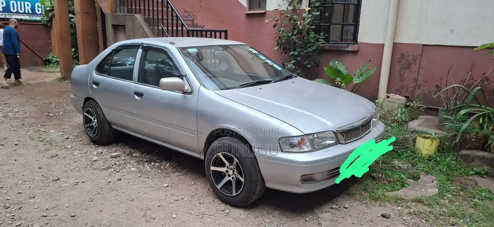 Nissan FB14 2001 Silver